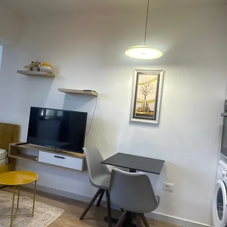 דירה Cosyspot טיראנה